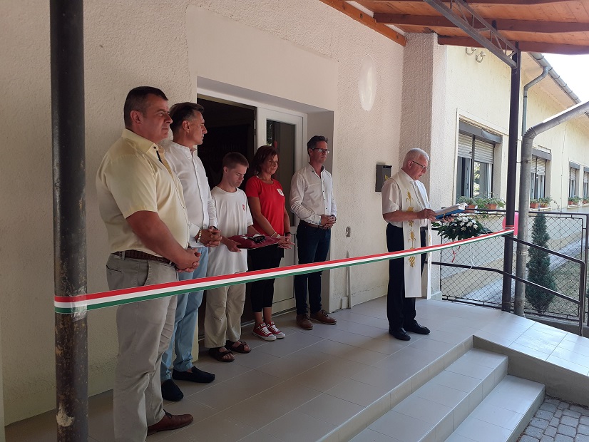 Új épületbe költözött a Máltai Szeretetszolgálat fogyatékos embereket szolgáló napközije Siófokon