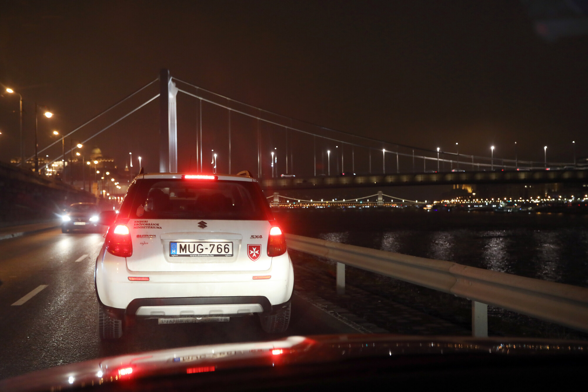 Kihűlt, de életjeleket mutató férfi életét mentették meg a Máltai Szeretetszolgálat szociális munkásai